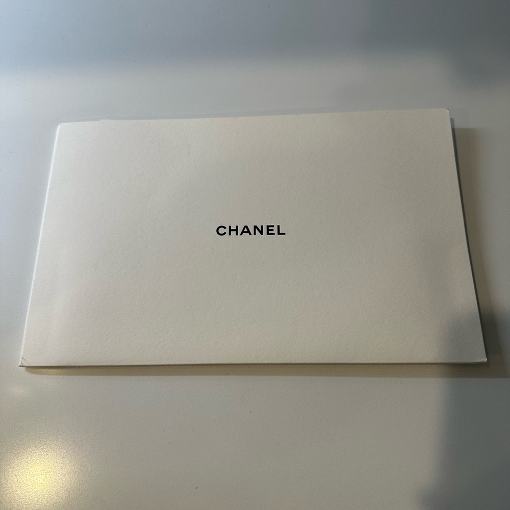 Chanel medium size lamb skin bag 12x7. - Picture 12 of 15